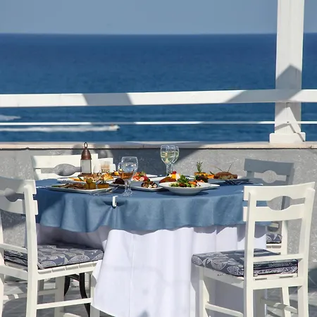 Rezort Catamaran Quality Times 5*